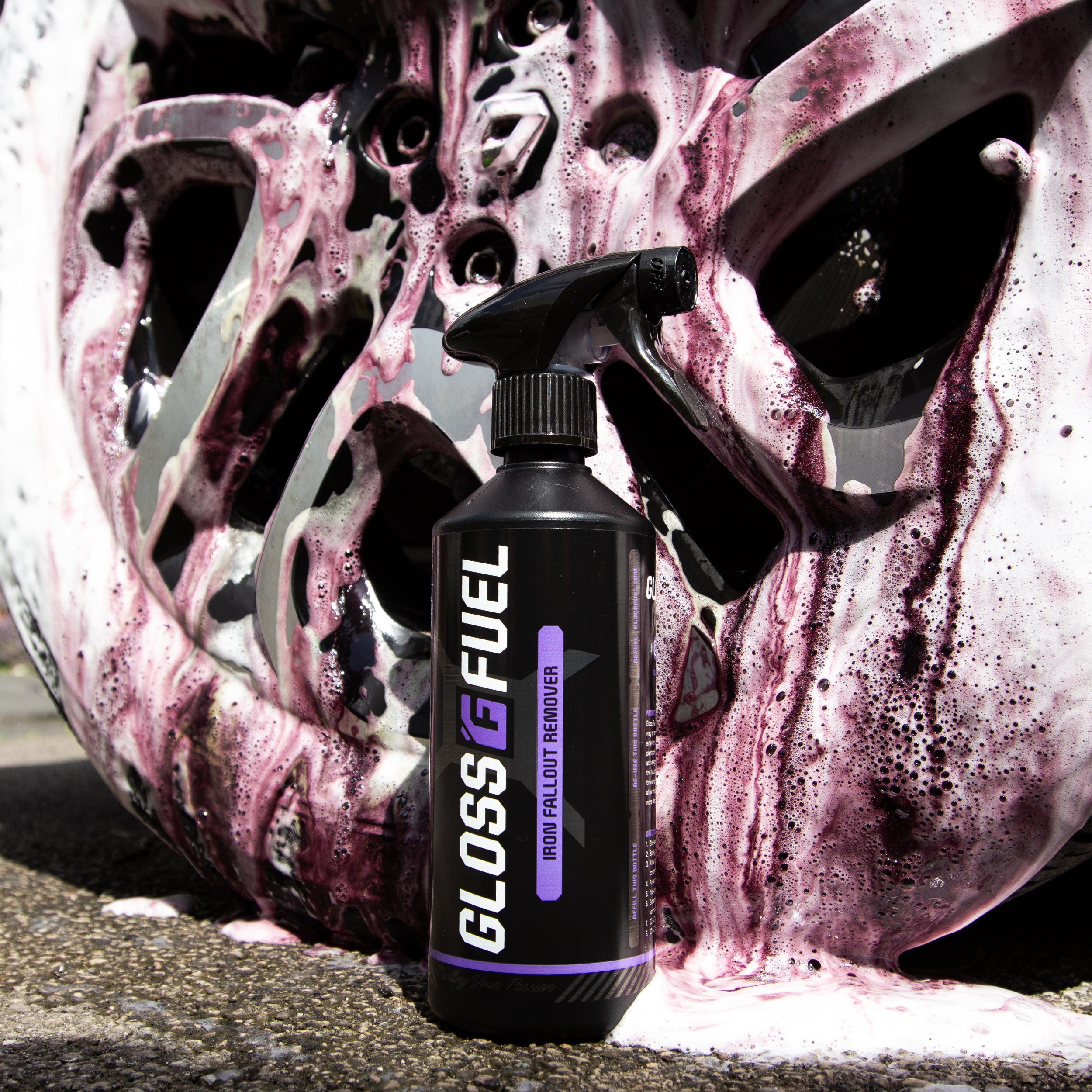 Gloss Fuel Iron Fallout Remover Trigger Spray Bottle Cleaning a Dirty Renault Alloy Wheel